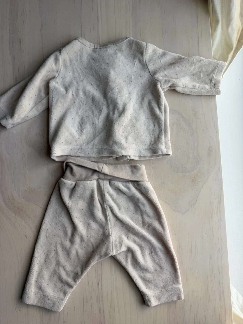 Sophie La Girafe 2 piece Velour Set